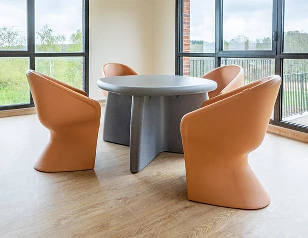 Ryno activity/dining table, hovedbilde