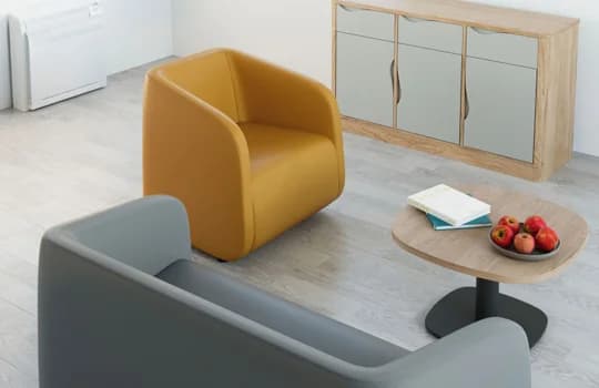 Sigma i gult tekstil, liggende bilde